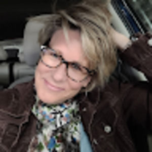 Meet your Posher, Lindsey